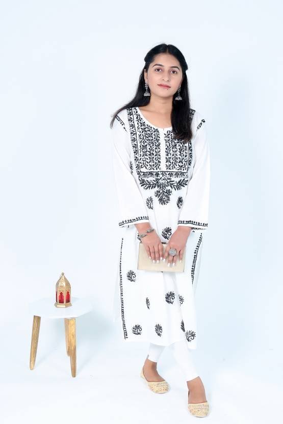 Women Chikan Embroidery Cotton Blend Straight Kurta  (White)