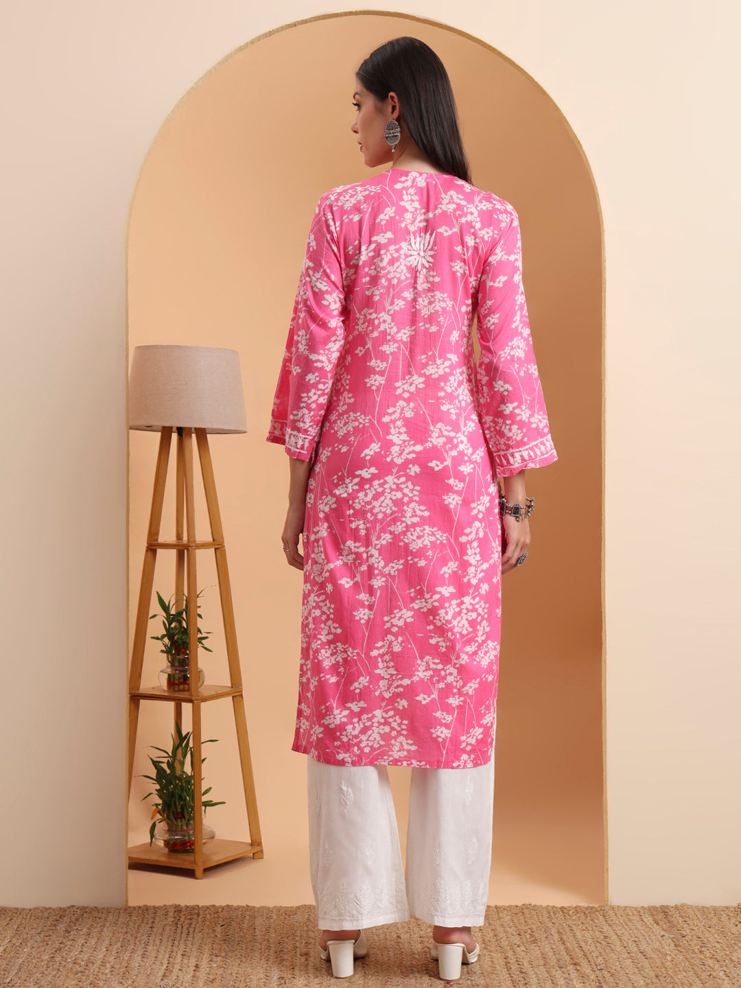 Ethnic Motifs Hand Embroidered Mulmul Lucknowi Chikankari Kurta