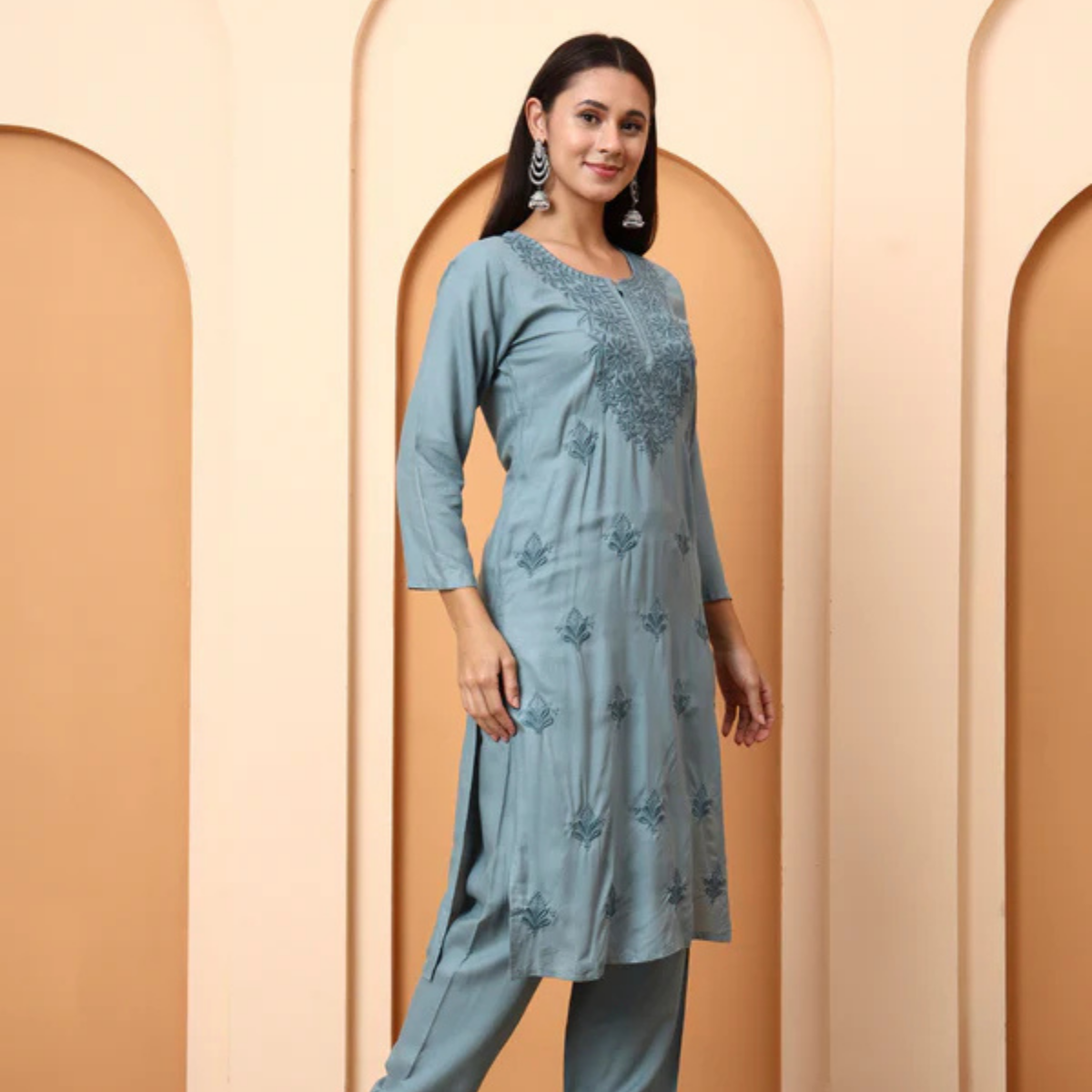 green-chikankari-rayon-kurta-set-embroidered-pants