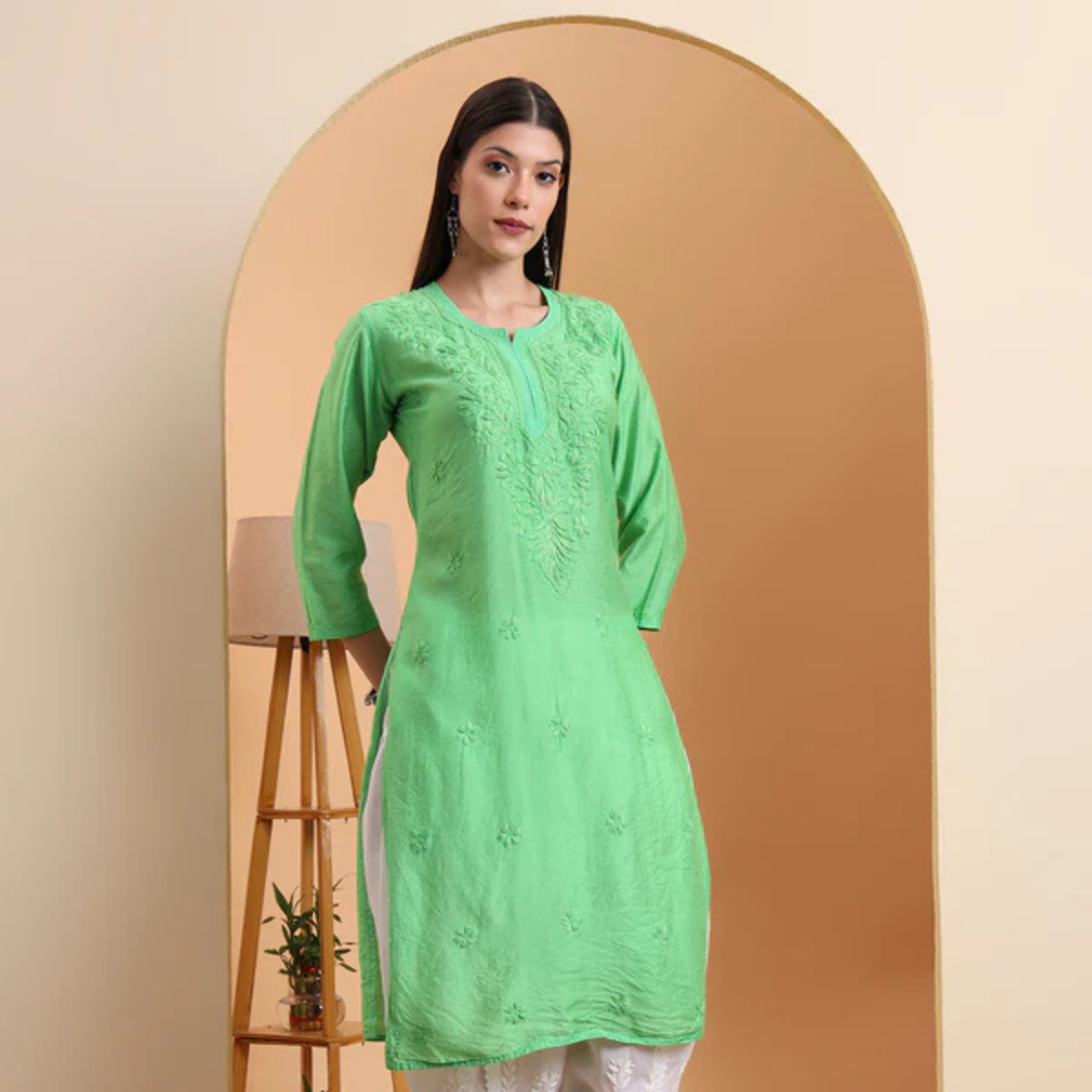 hand-embroidered-chanderi-lucknowi-green-chikankari-kurta