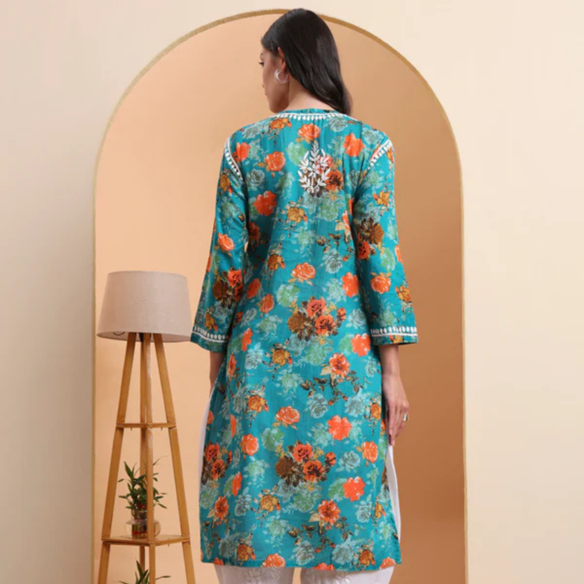 hand-embroidered-mulmul-cotton-lucknowi-chikankari-kurta