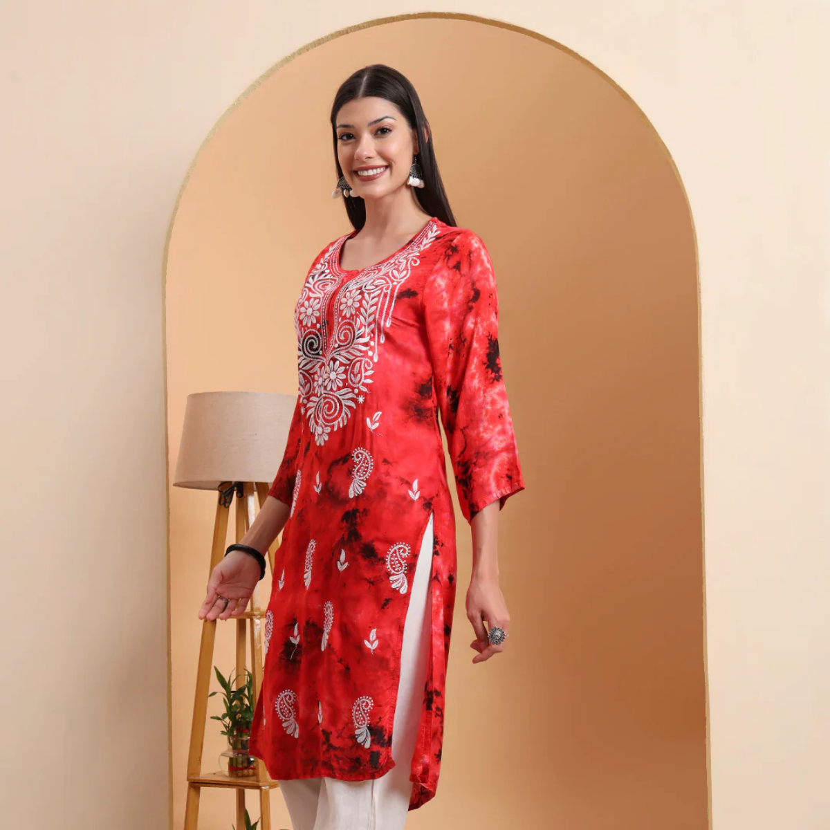 hand-embroidered-rayon-lucknowi-chikankari-kurta
