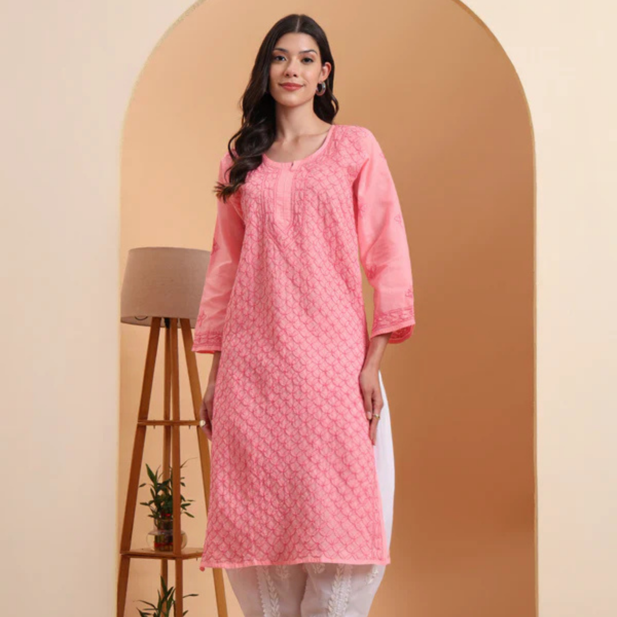 soft-pink-voil-cotton-hand-embroidered-lucknowi-chikankari-kurta